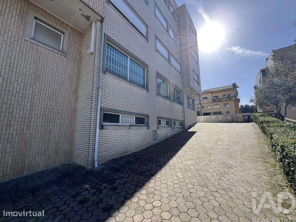 Hangar em Baguim do Monte (Rio Tinto) de 310,00 m2 - Grande imagem: 4/10