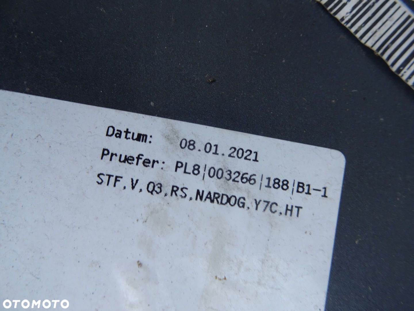 Zderzak Przód AUDI Q3 83A RS - do naprawy - 10