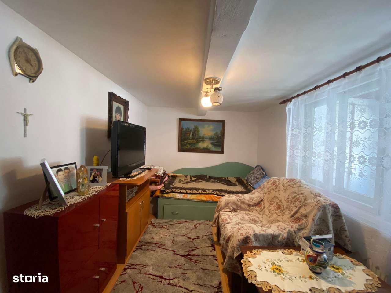 Casa spatioasa de vanzare in Mehala – 4 camere + garaj si terasa - Imagine principală: 5/10