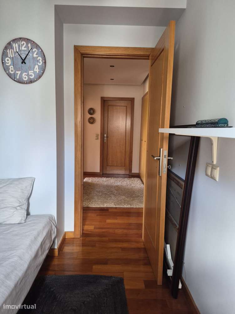 Comprar Excepcional Apartamento T2+1/ 3frentes Águas Santas-8