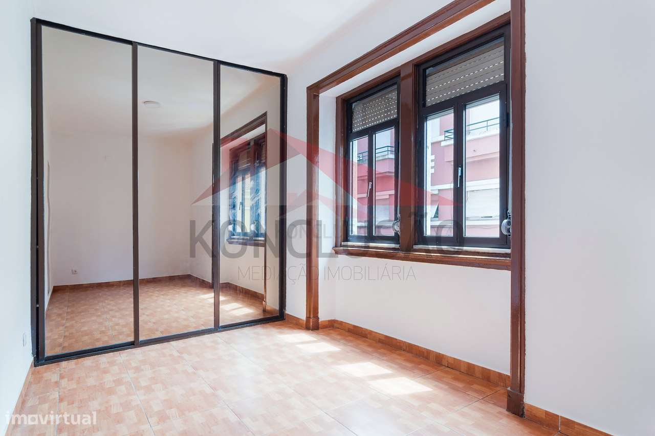 Apartamento em zona histórica de Lisboa-17