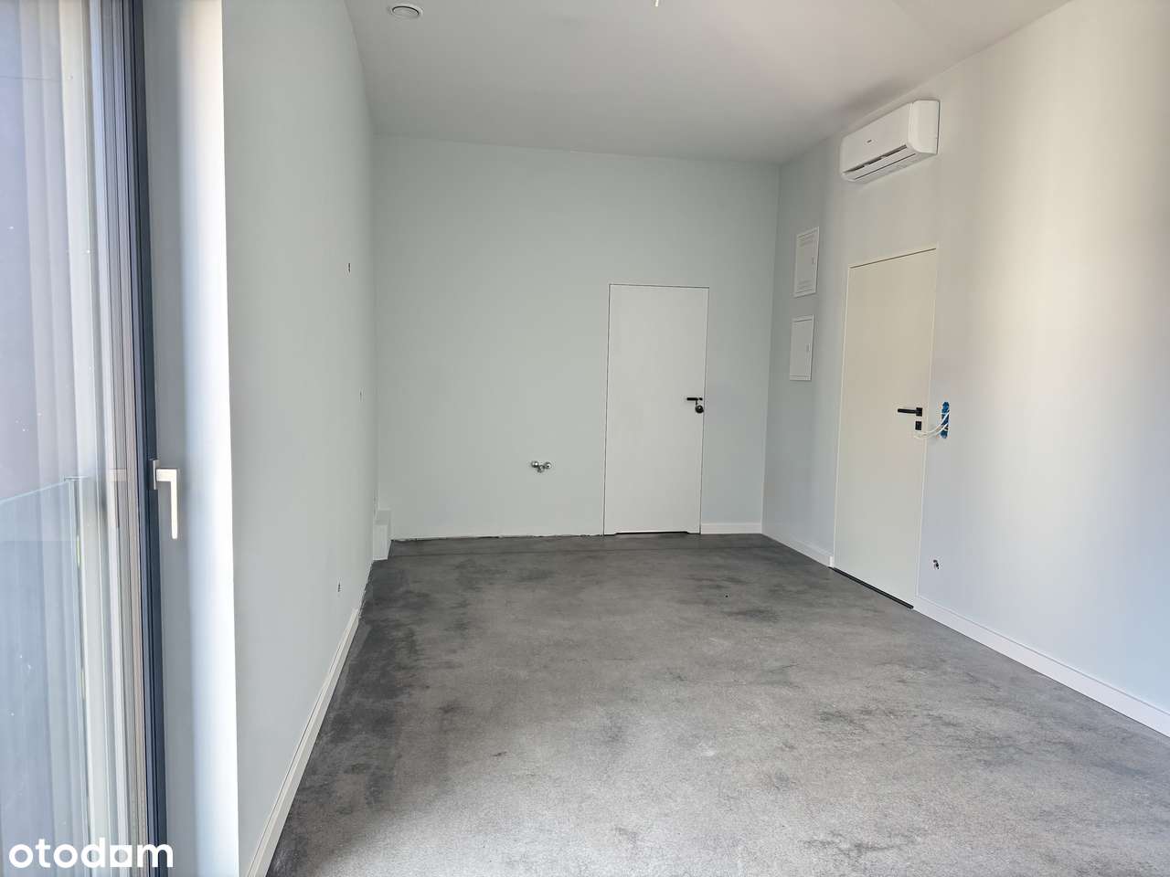 Lokal w kompleksie „Lofty na Pompach” w Lesznie - Pełny obrazek: 4/6