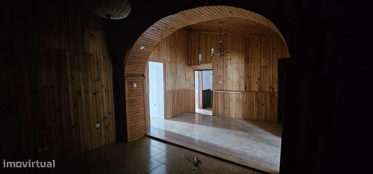 Apartamento T3 no Centro da Cidade de Moura-6