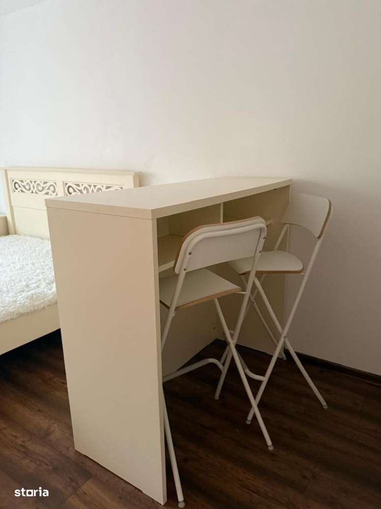 garsoniera Calea Victoriei 6 min Romana (M) - Imagine principală: 4/9