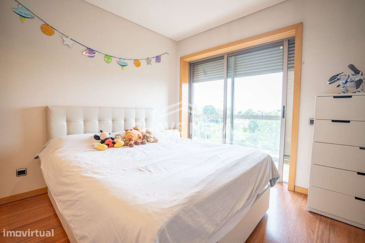 T2 Duplex no Último Andar com Varanda – Polo Universitário do Porto-13