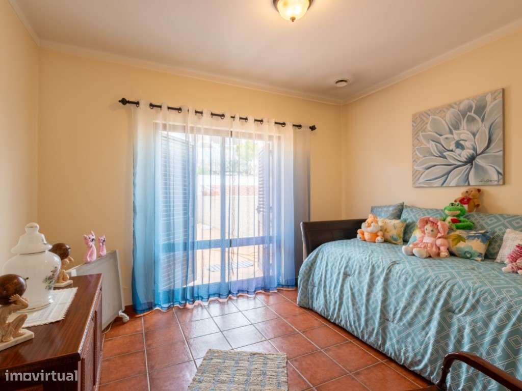 Moradia T3 com Garagem e Terraço | Constância-13