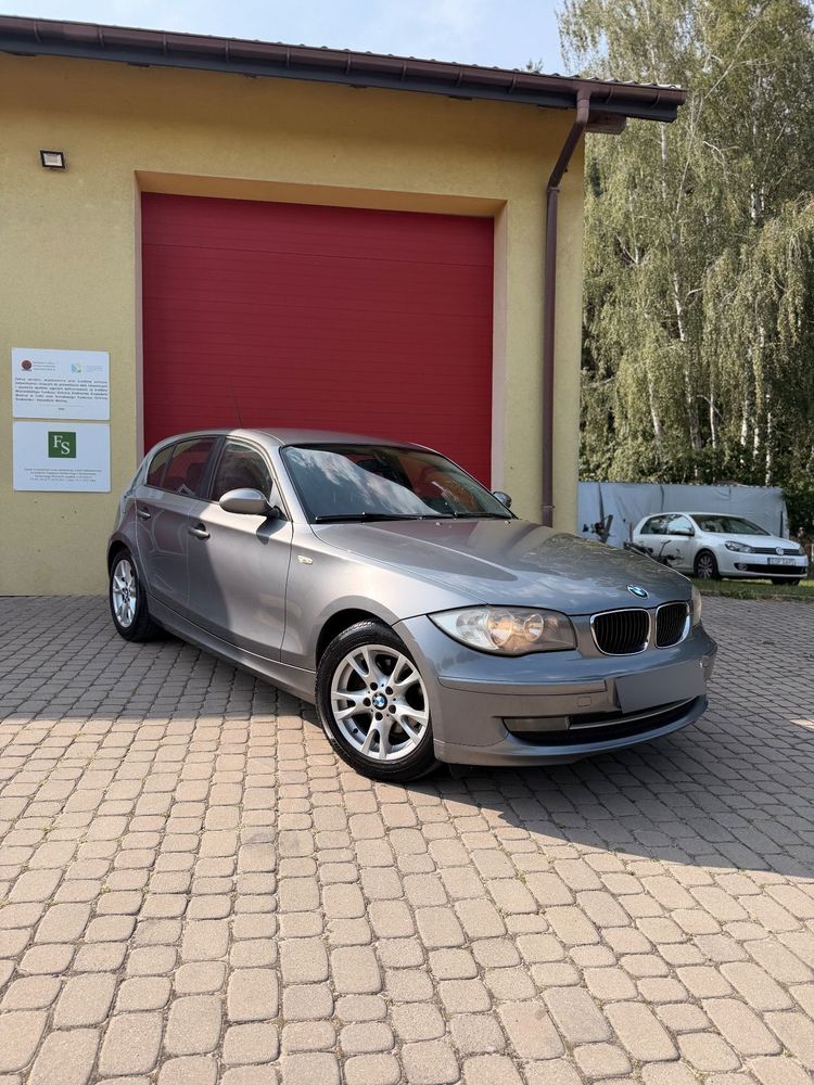BMW 1 Series E81/E87 (2004-2013) 118i Edition Sport 2009