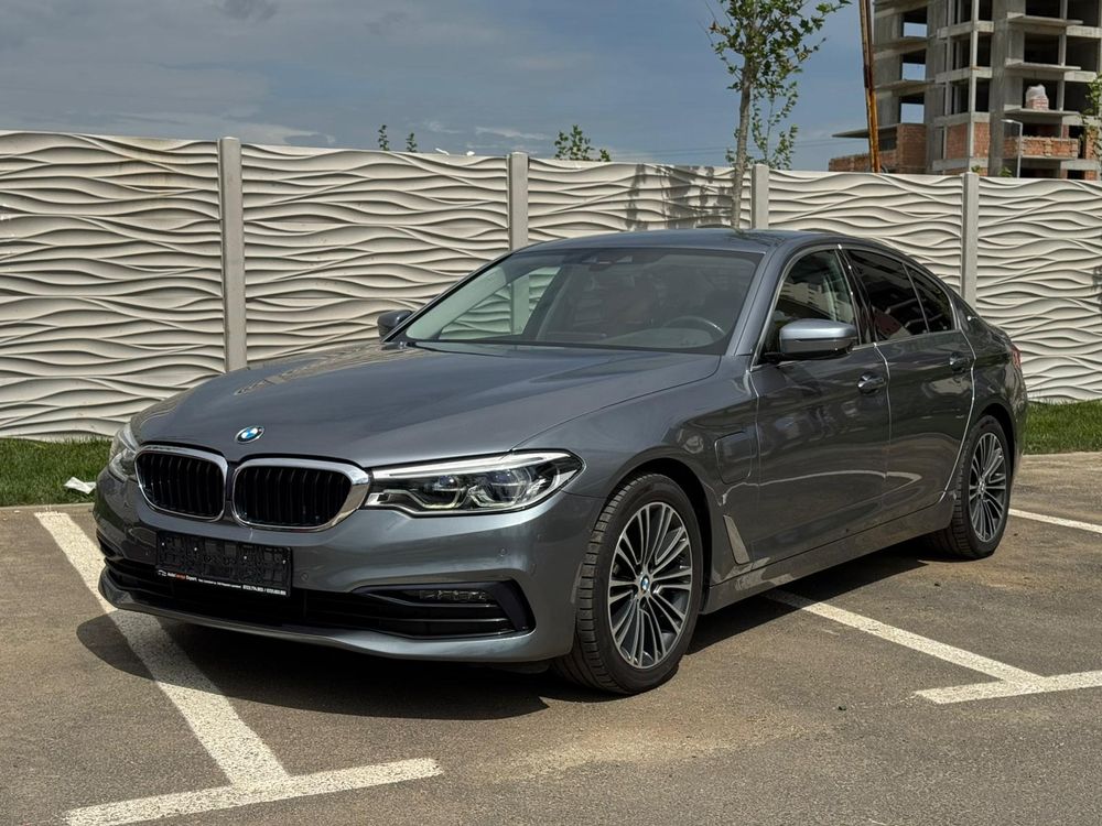 BMW 5 Series G30/G31 [2017 - 2023] 530e AT PHEV 2019