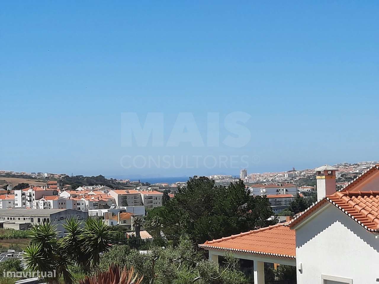 Terreno com casa e projeto para moradia térrea vista mar - Grande imagem: 5/21