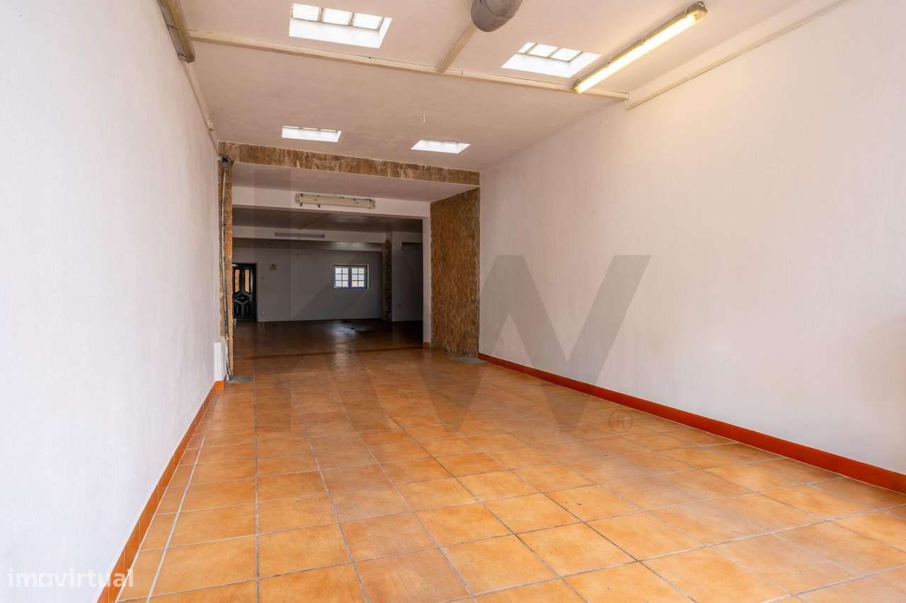 Moradia T3+2 com Piscina, Ginásio, Jardim e Garagem 200 m2-7