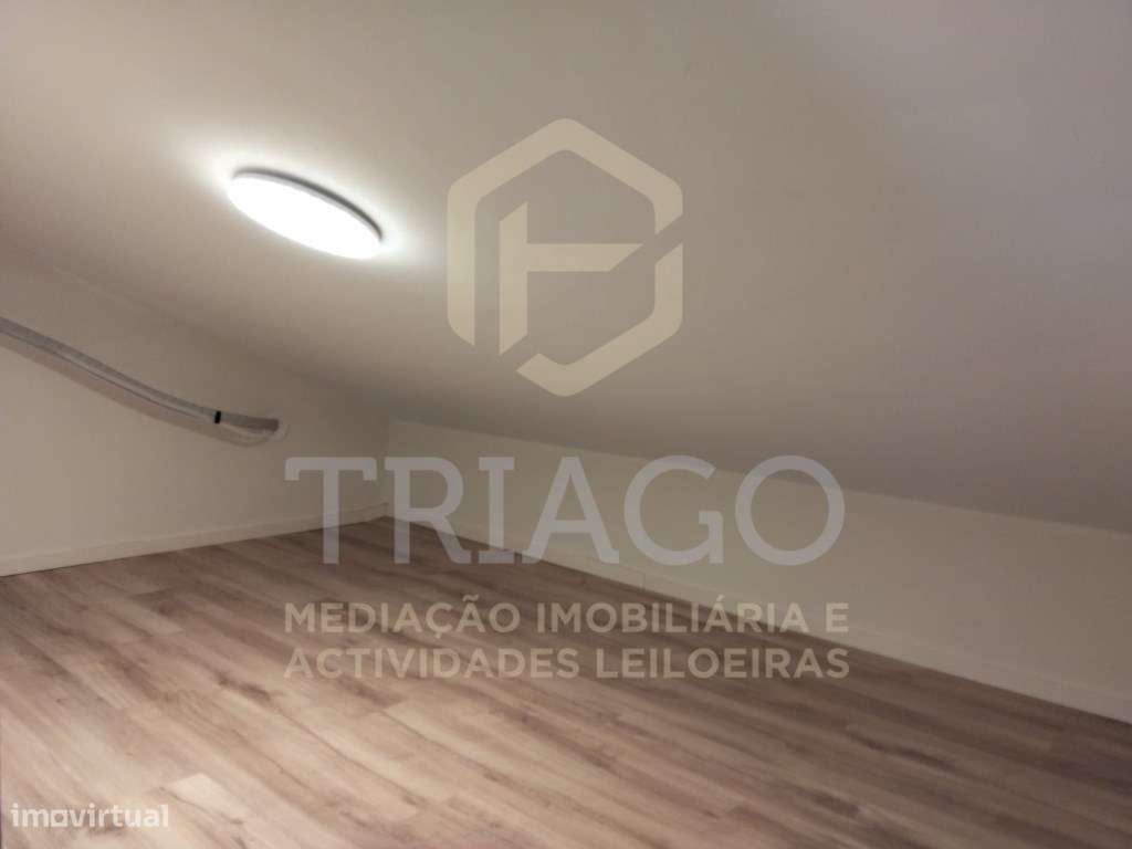 Moradia T2 mais 2 Assoalhadas Centro Benavente - Tudo à Sua Porta-19