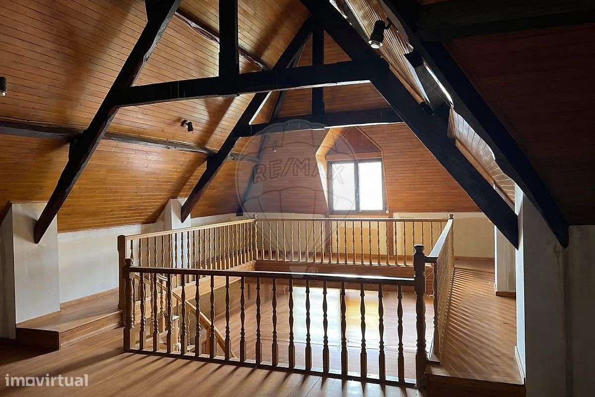 Moradia T4 para venda-13