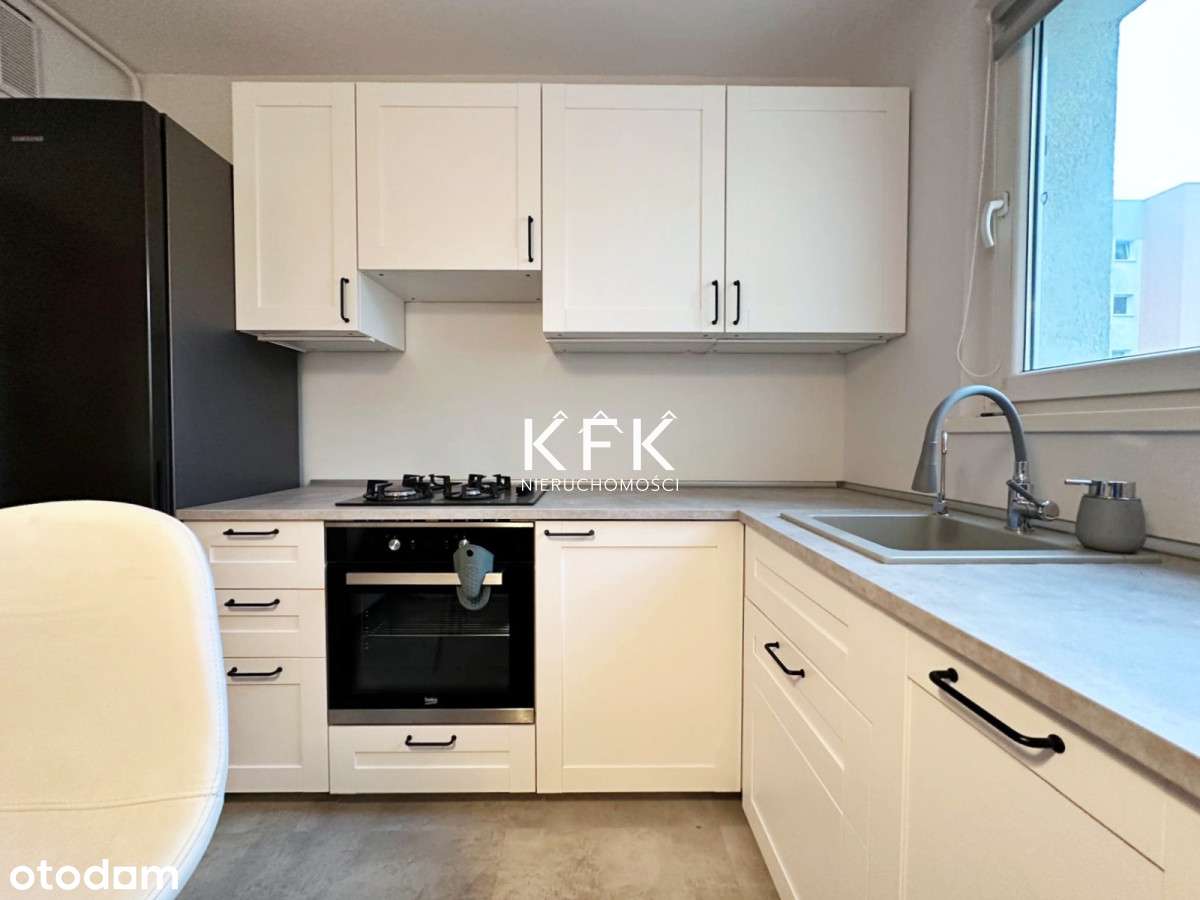 Pierwsze piętro Balkon Oddzielna Kuchnia FILM-14