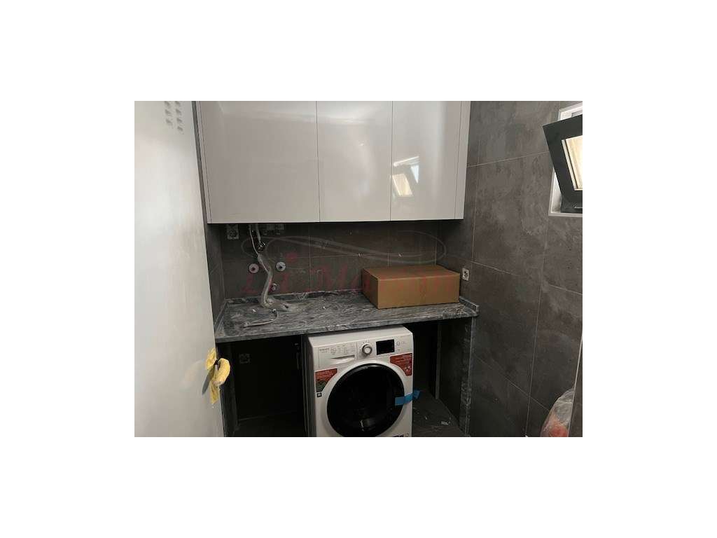 Condomínio privado de luxo V4 Duplex no Fanqueiro-12