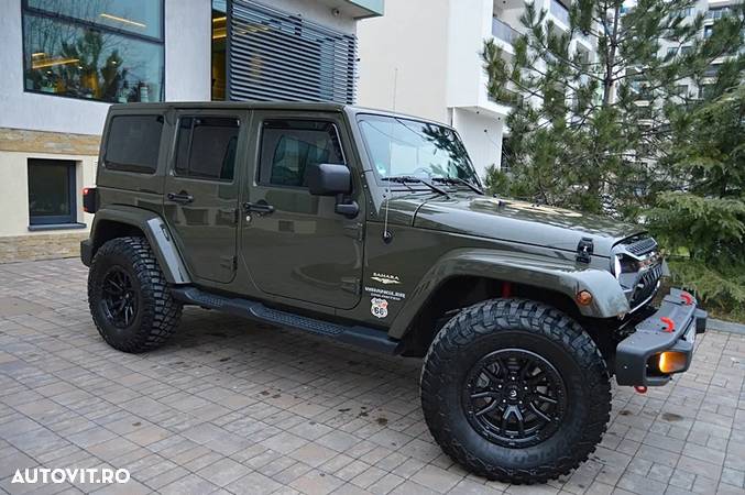 Jeep Wrangler Unlimited 2.8 CRD AT Sahara - 25