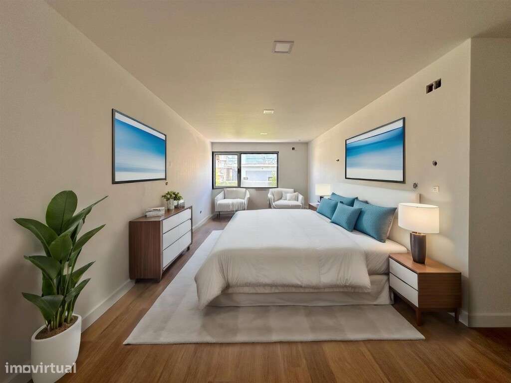 Apartamento T4 com garagem em zona da Quinta da Portela - Grande imagem: 3/6