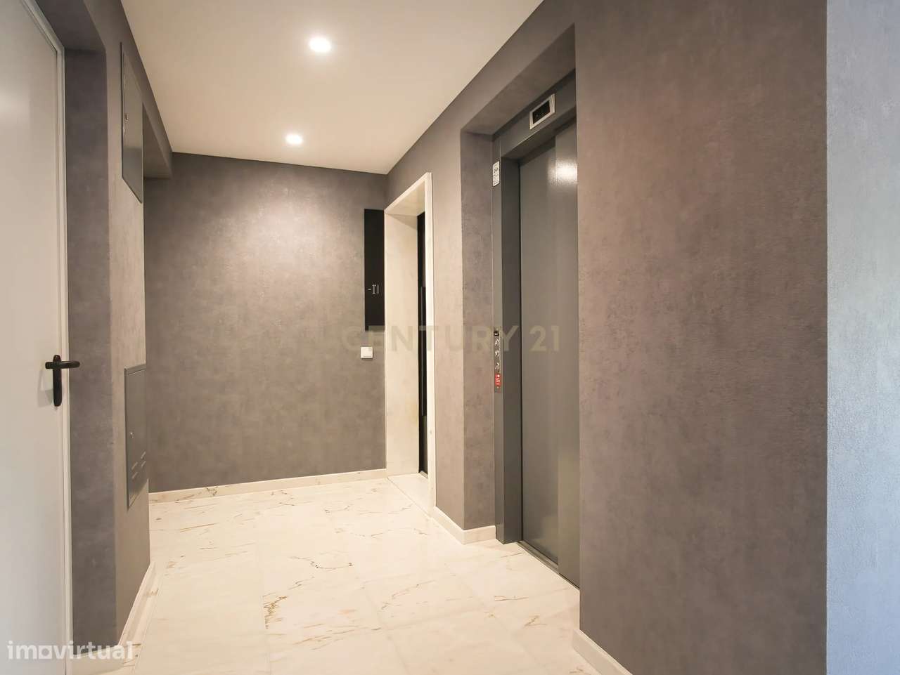 Lindíssimo Apartamento Novo T2 a dois passos da praia-26