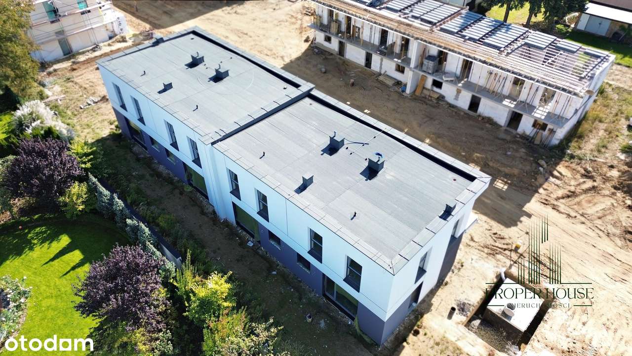 Segment na nowopowstającym osiedlu przy wylocie na Warszawę! - OKAZJA!-1