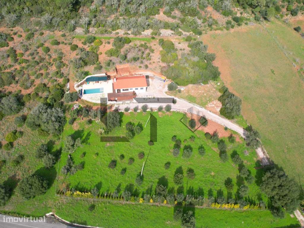 Moradia / Quinta T3 com Piscina para Venda no Parque Natural da Arr... - Grande imagem: 3/42