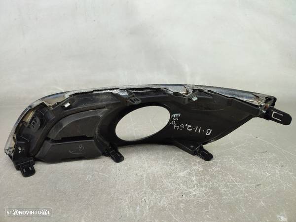 Grelha De Para Choques Da Frente Nissan Pulsar Hatchback (C13) - 3