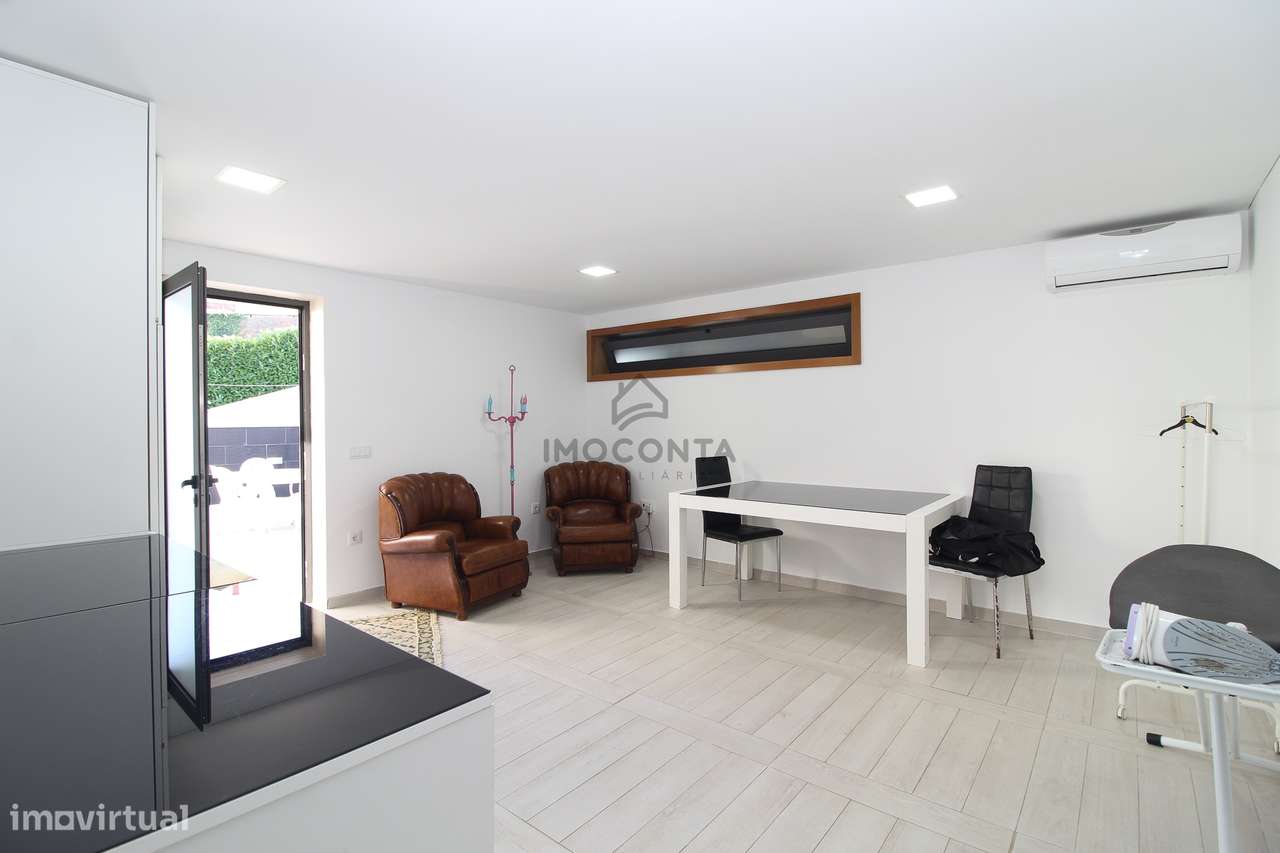 Moradia Térrea 4 frentes c/ 700m2 em Valongo-29