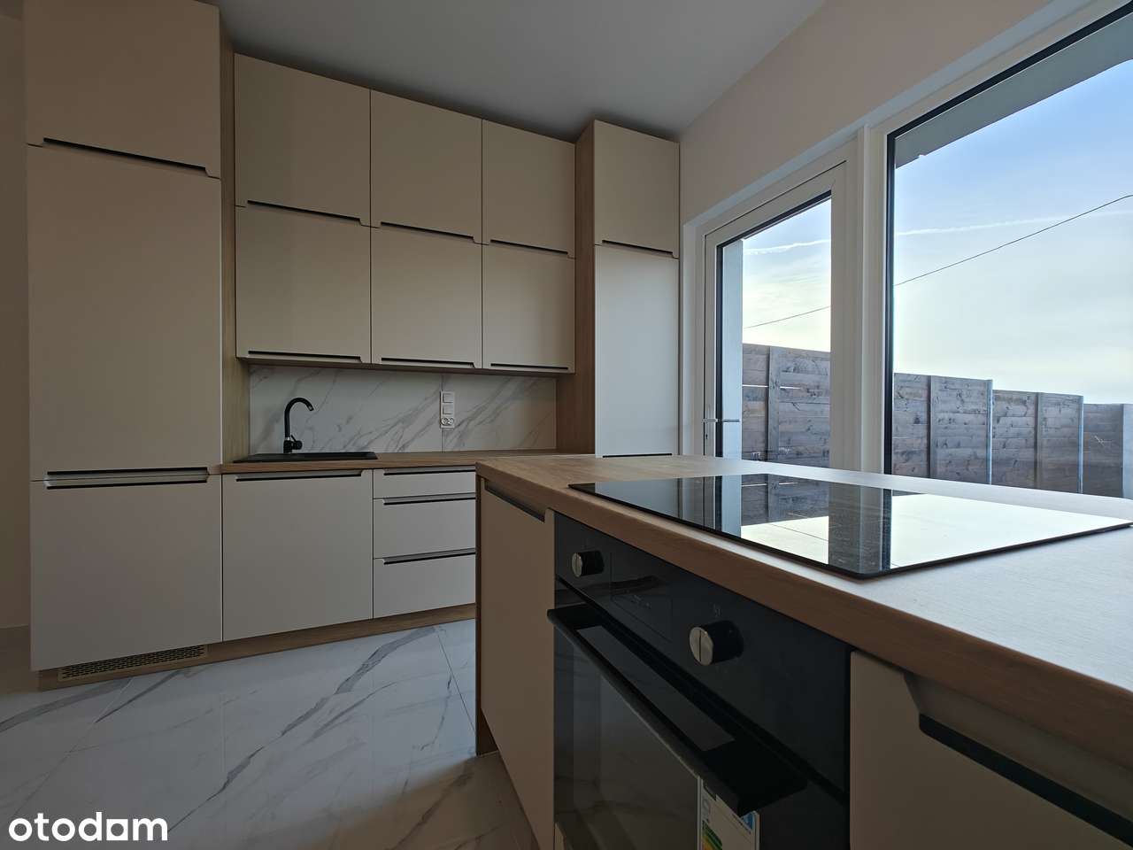 Nowy Dom Szeregowy z Klimatyzacją i Ogródkiem! Pełna Własność! - Pełny obrazek: 3/20