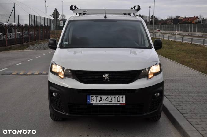 Peugeot PARTNER 1.5 HDI FURGON 3 osobowy Krajowy 100% Bezwypadkowy I Właściciel - 29