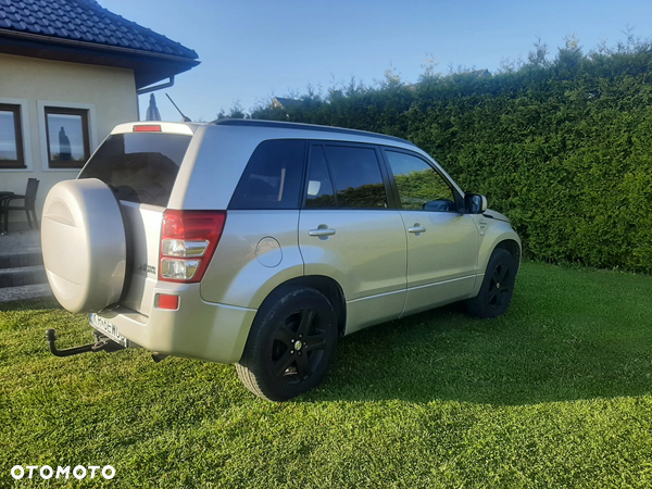 Suzuki Grand Vitara 1.9 DDiS De Luxe - 4