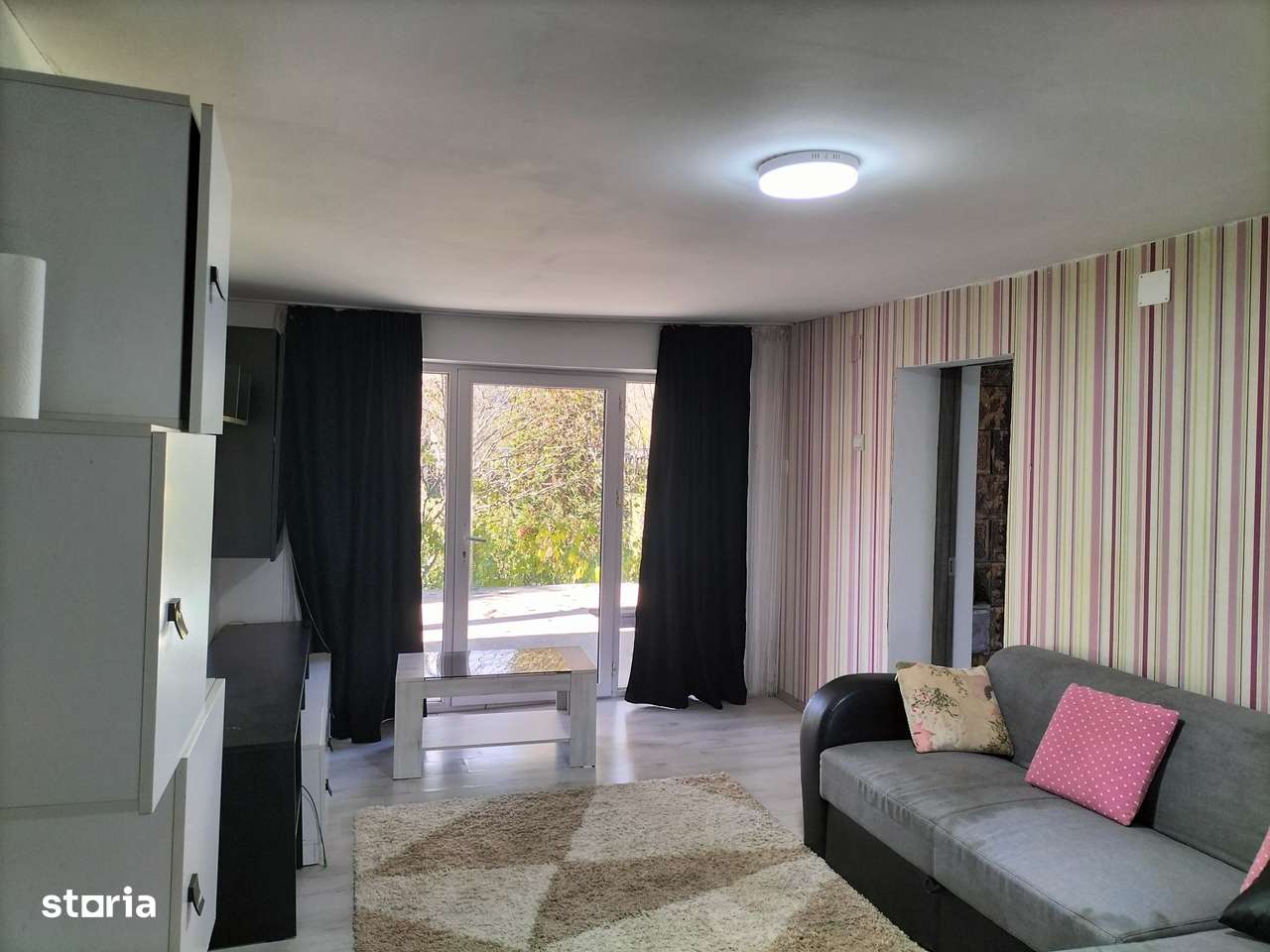 O oportunitate de investiție în zona Argeş – Rădești, comuna Stâlpeni-8