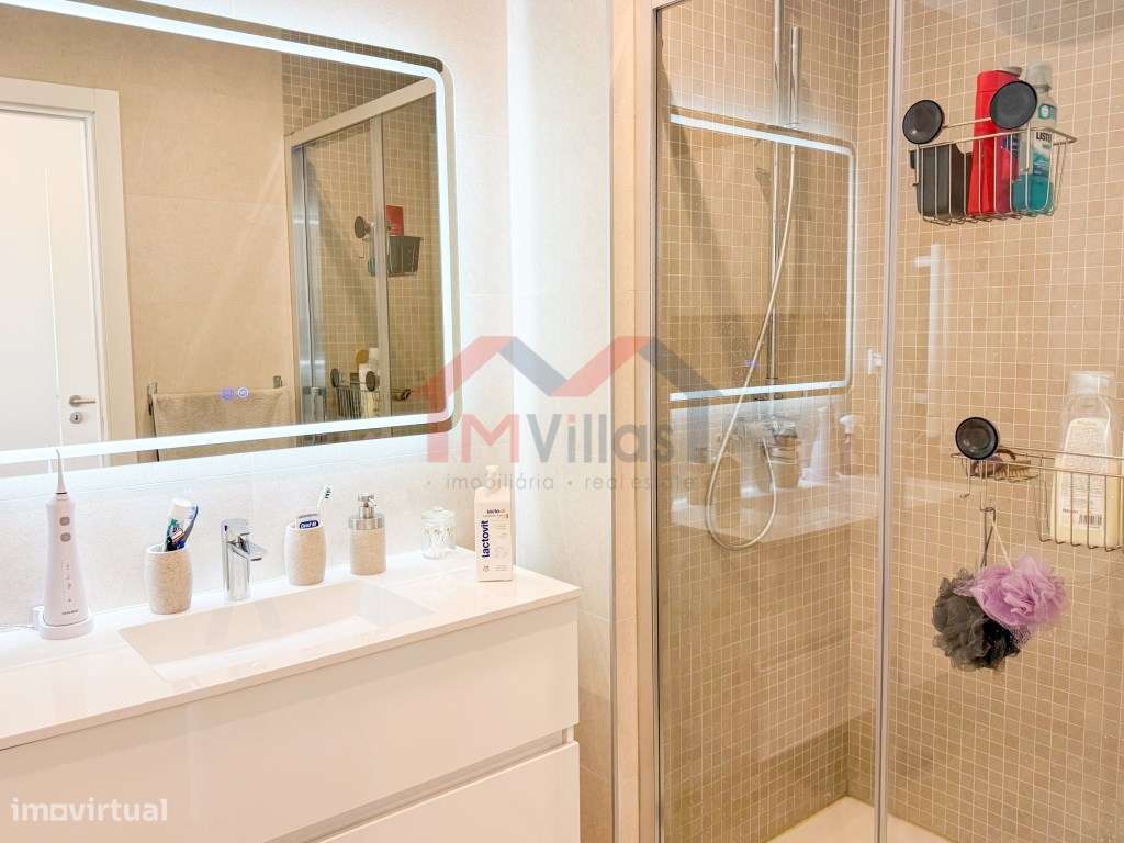 Apartamento T3 com terraço e 2 lugares de garagem no centro- São Br...-17