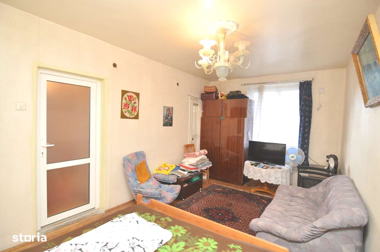 Garsoniera Baba Novac | Curte Generoasa | Localizare Excelenta-11