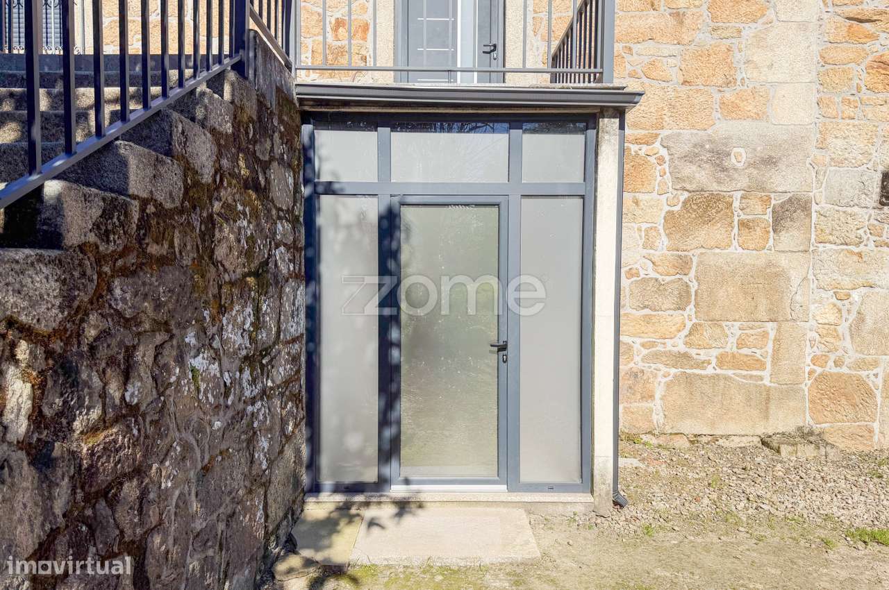 Arrendamento: Andar-Moradia T1+1 renovado com espaço exterior - Grande imagem: 3/21