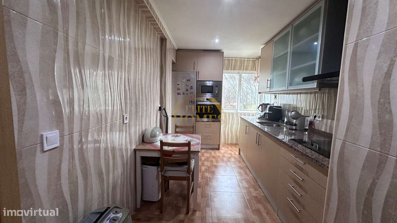 Apartamento T1, atualmente transformado em T1+1, Damaia (Amadora).-8
