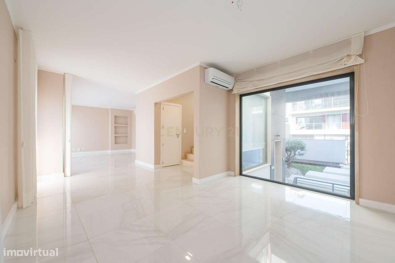 Moradia Soberba | Leceia - Oeiras-10