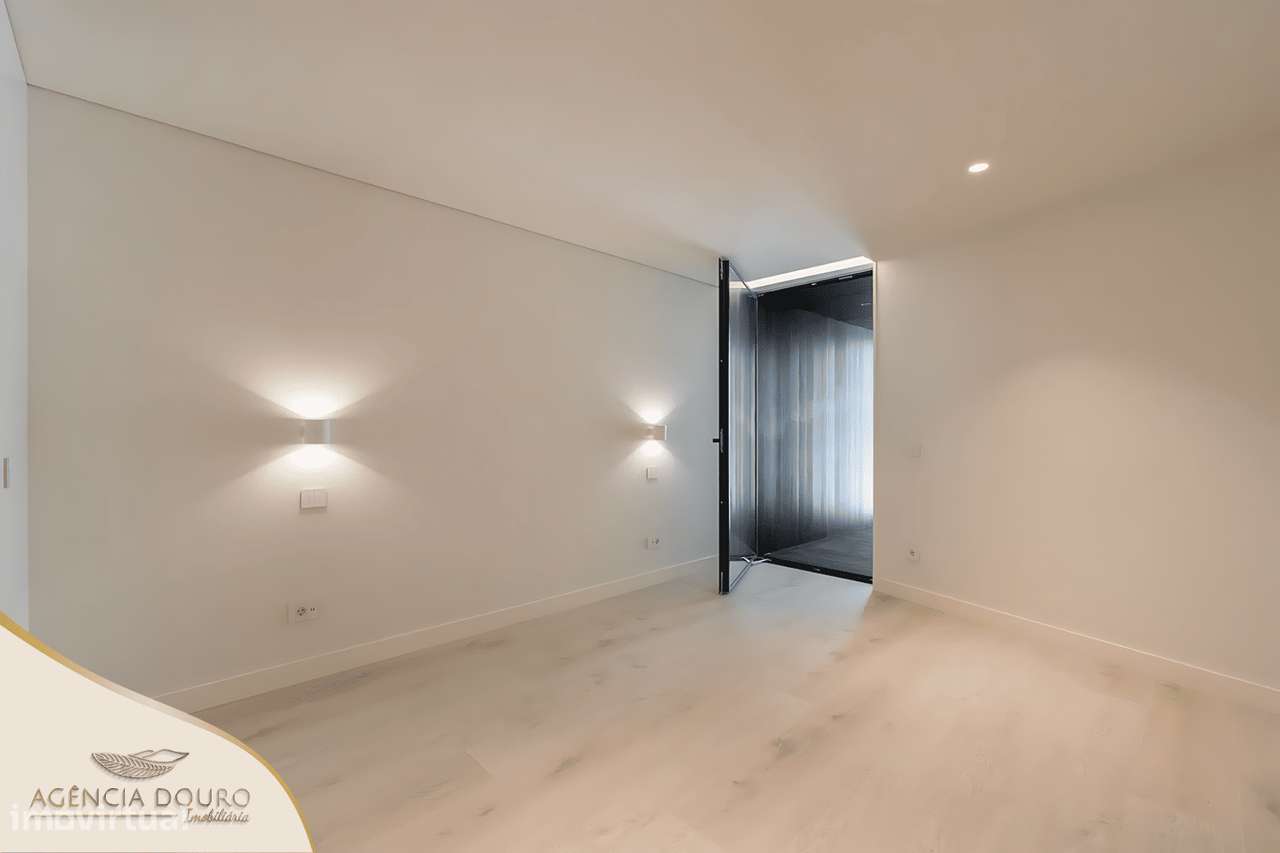 Apartamento T4 com vistas Rio Douro, Vila Nova de Gaia-11