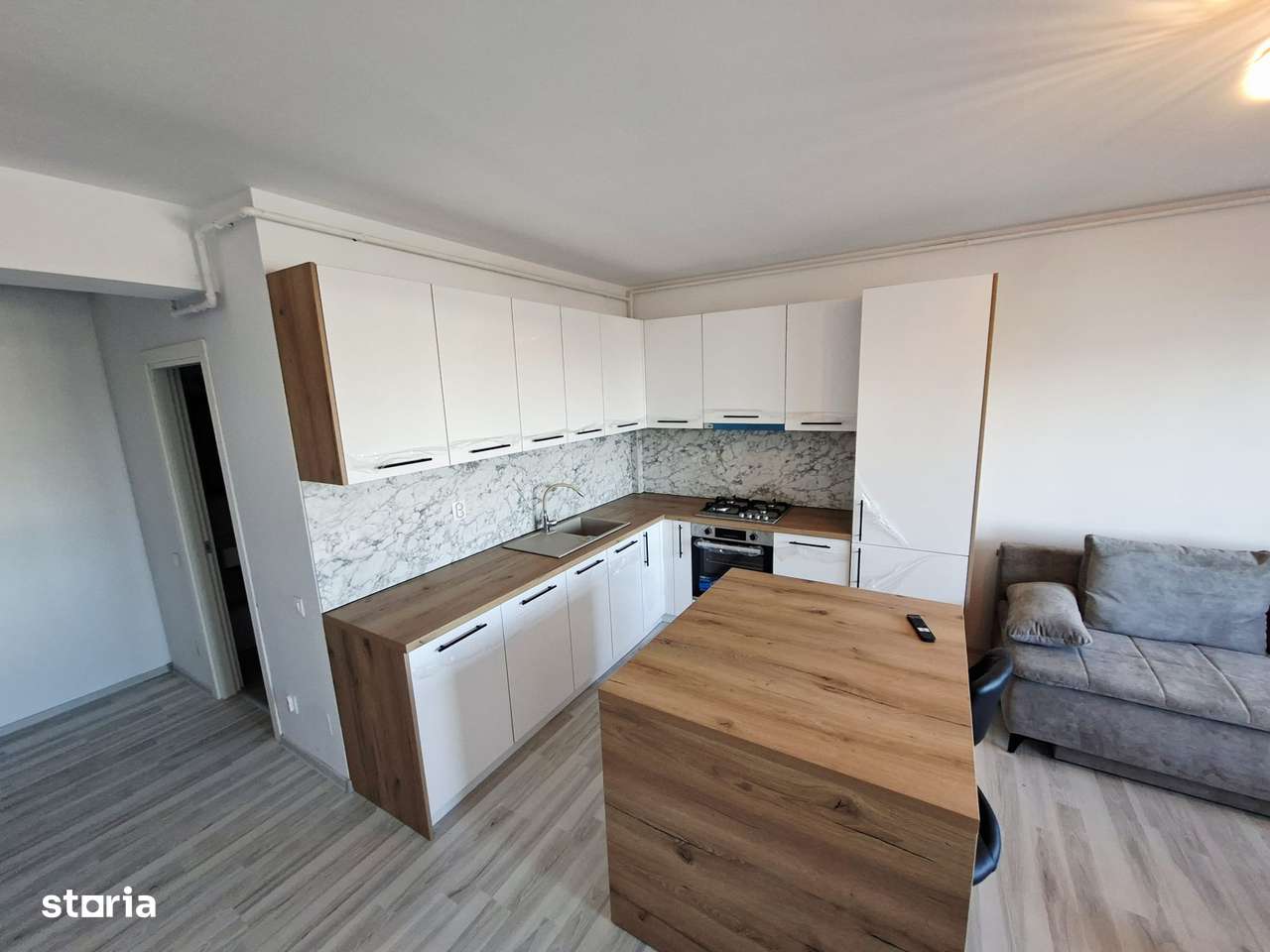 2 camere Calea București / LANDMARK TOWER , mobilat / utilat / PARCARE - Imagine principală: 5/14