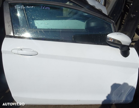 Usa dreapta Ford Fiesta din 2010 completa fara oglinda - 1