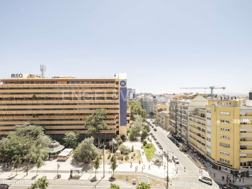 Elegante T2 no coração de Lisboa - Grande imagem: 2/31