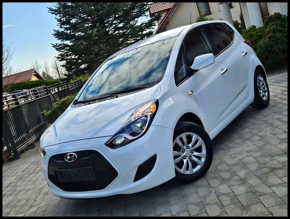 Hyundai IX20 2015