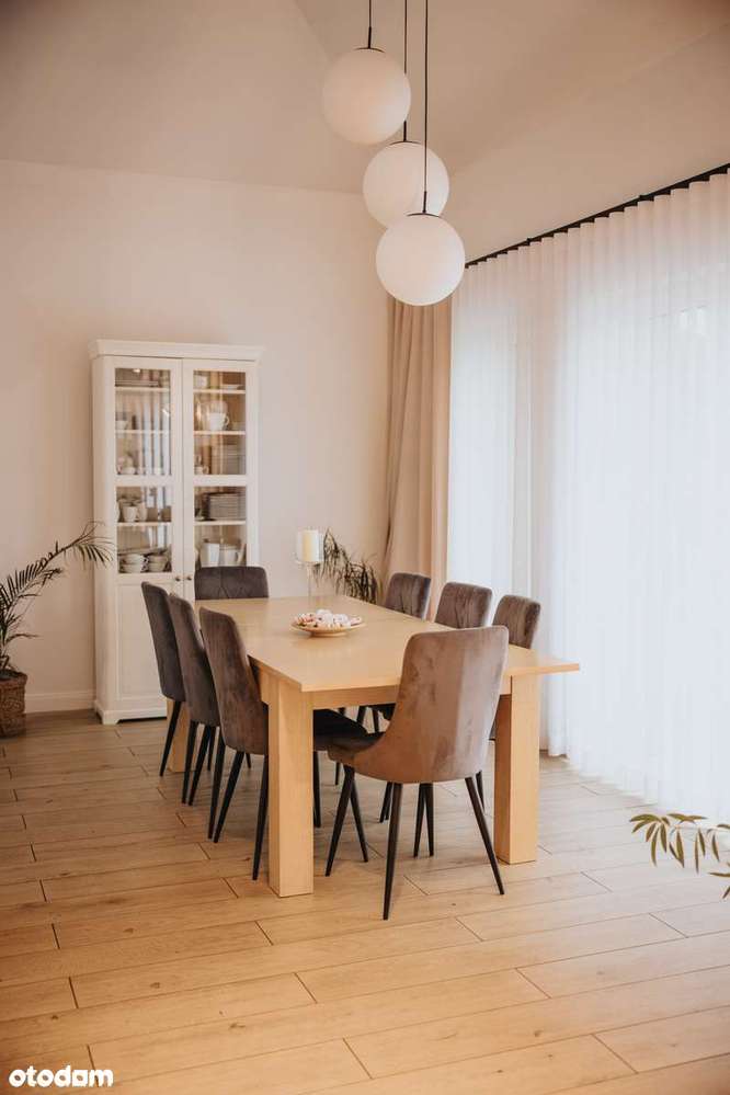 Nietuzinkowy dom z antresolą w Łochowie - Pełny obrazek: 4/20