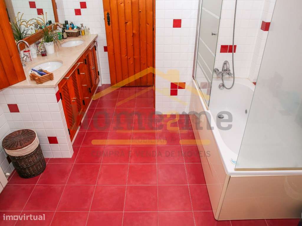 Magnífica Moradia T6 ( Térrea)- Arruda dos Vinhos-38