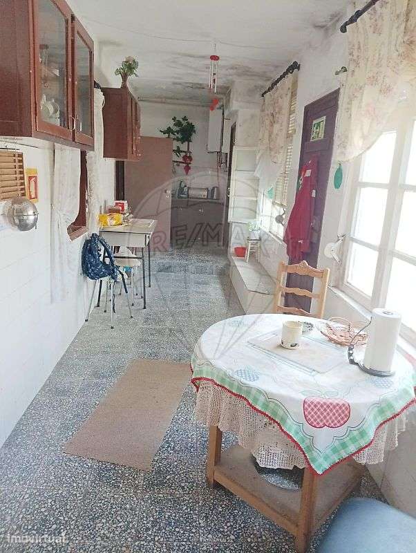 Moradia T4 para venda-7