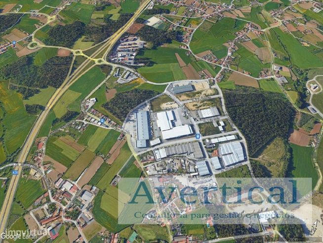 Armazém c/ Escritório-2