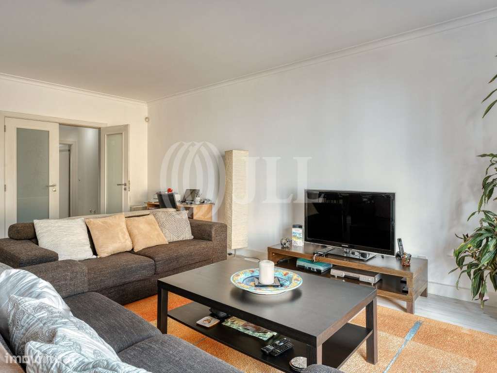 Apartamento T3 condomínio em Birre Cascais-2