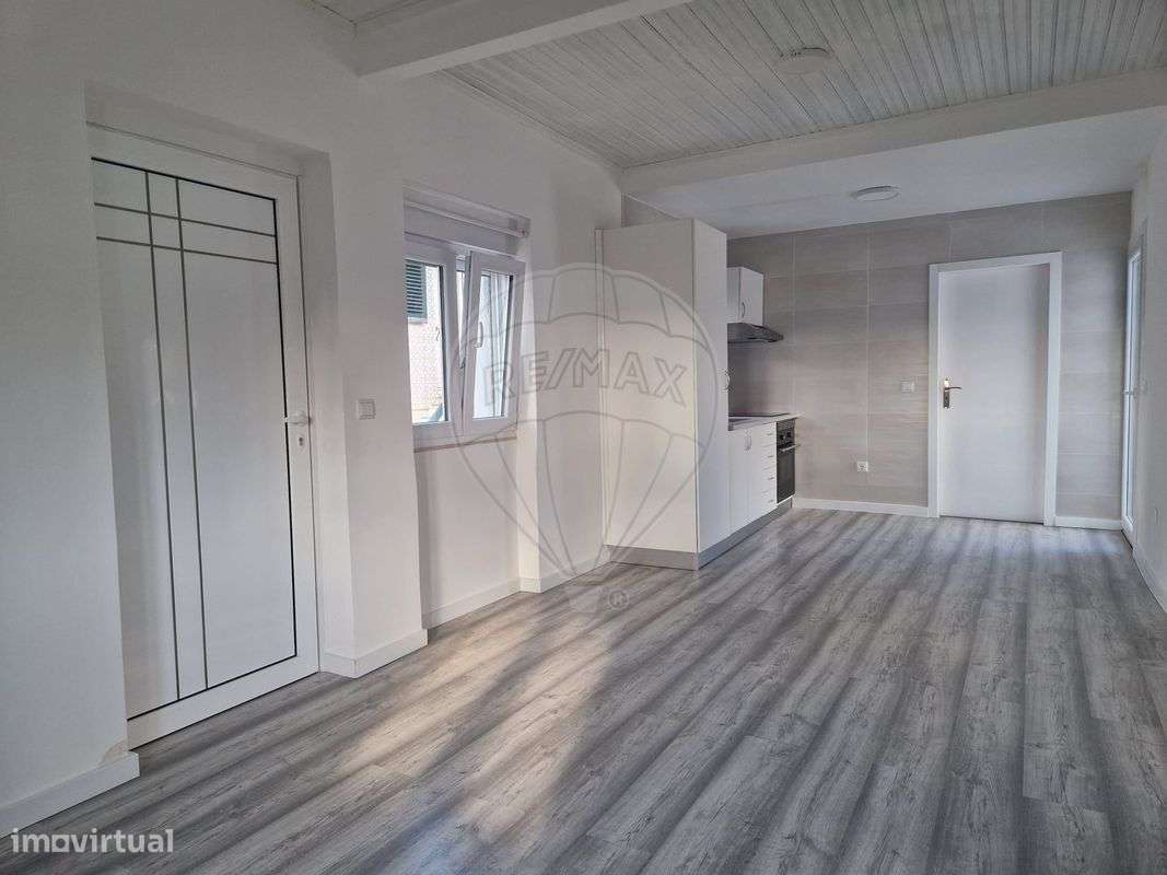 Moradia T2 para arrendamento - Grande imagem: 4/10