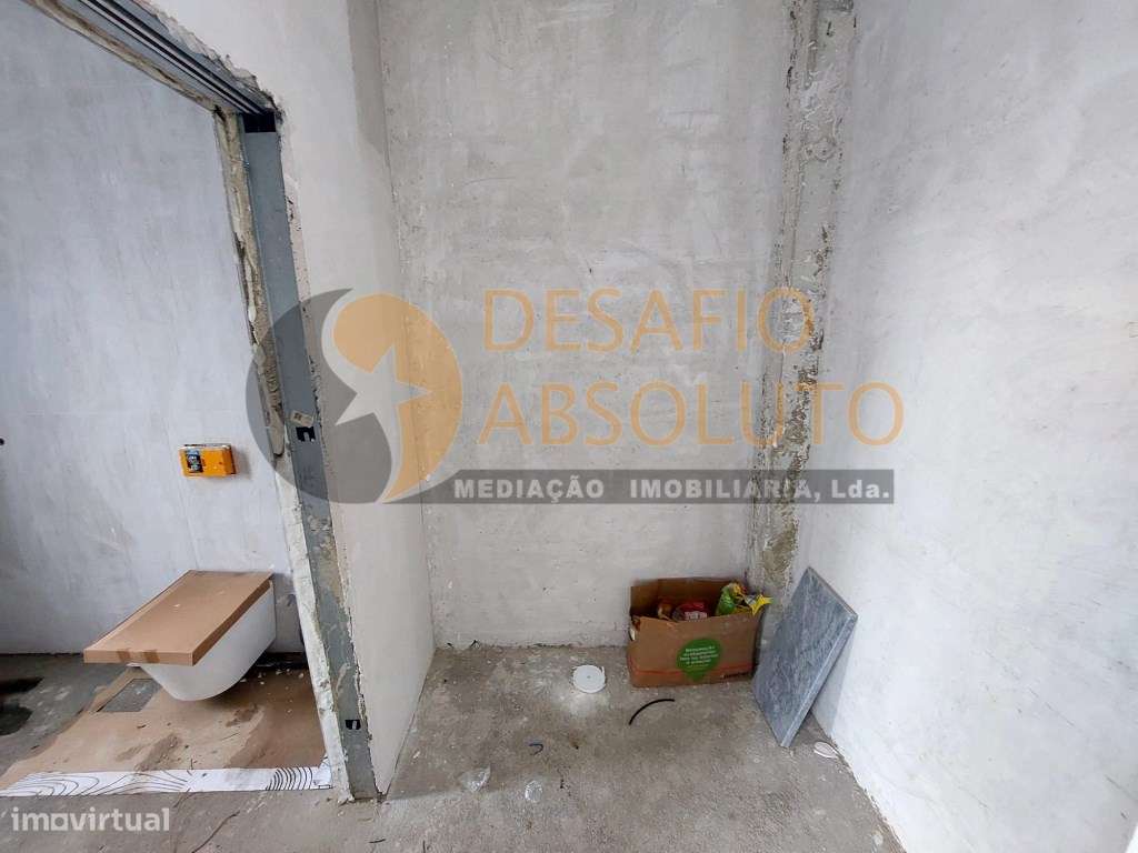 Moradia Isolada Térrea T4, com Piscina e Garagem. Azeitão-16