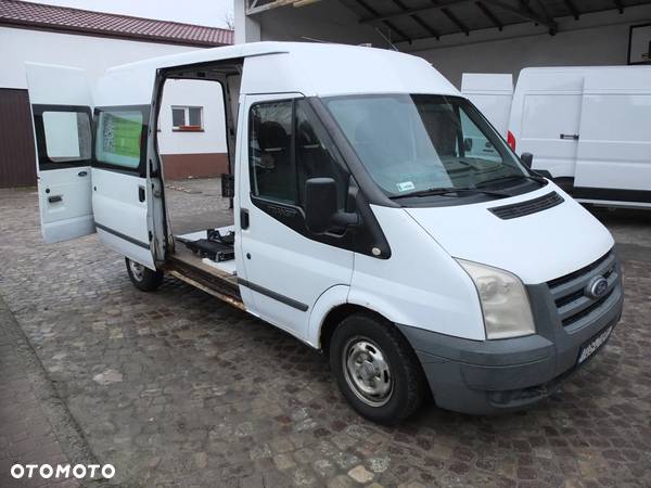 Ford Transit - 10