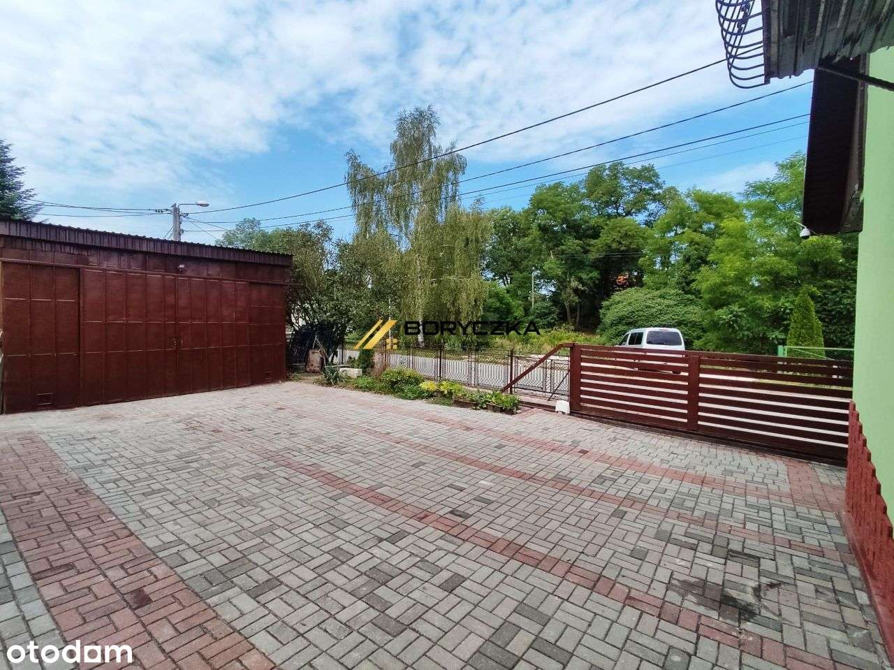 Atrakcyjny dom w Żabnie.-19