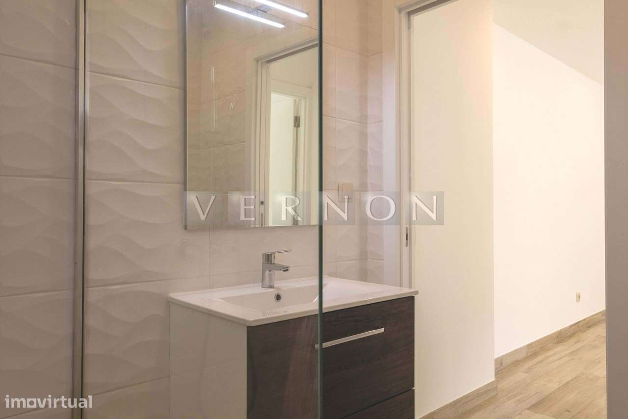 Apartamento T1 no R/Chão renovado no centro da cidade de Silves-10