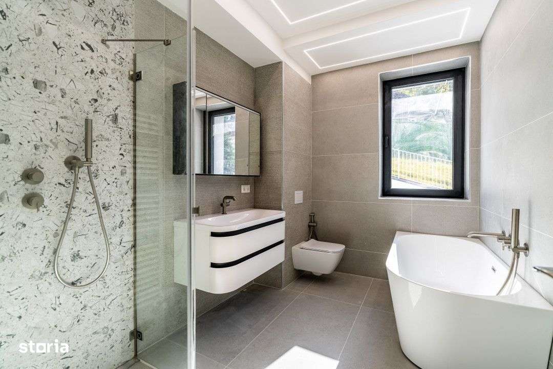 Vila de poveste in centrul vechi al Brasovului-14